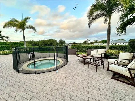13661 SW 189th Street Miami FL 33177