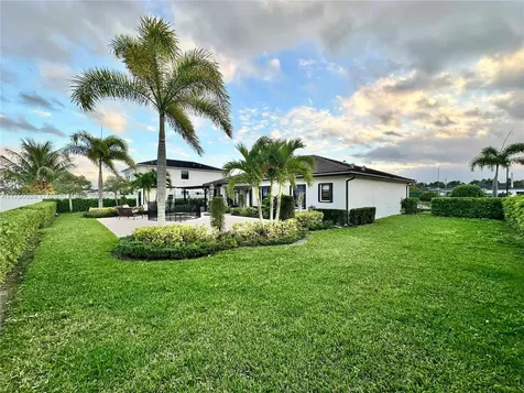 13661 SW 189th Street Miami FL 33177