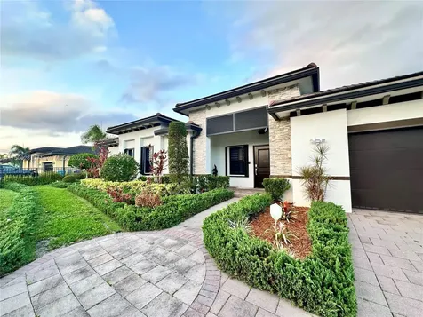 13661 SW 189th Street Miami FL 33177