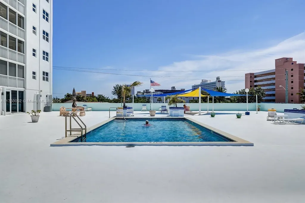 1505 N Riverside Drive Pompano Beach FL 33062