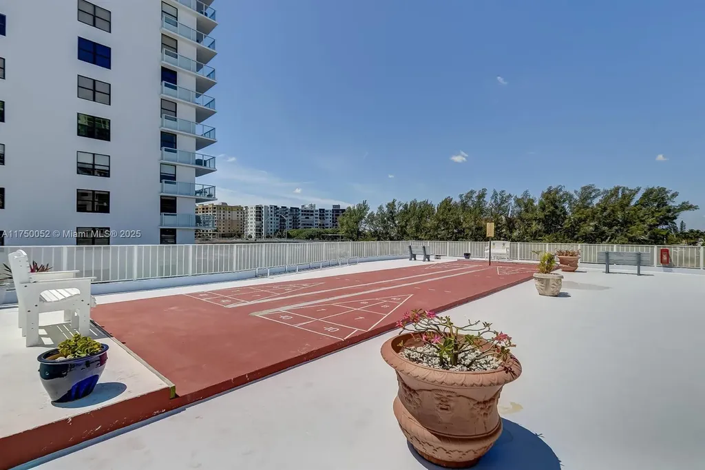 1505 N Riverside Drive Pompano Beach FL 33062