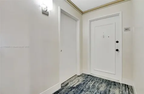 18051 Biscayne Boulevard Aventura FL 33160