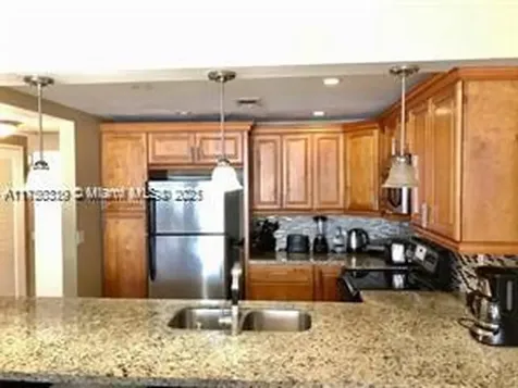 3725 S Ocean Drive Hollywood FL 33019