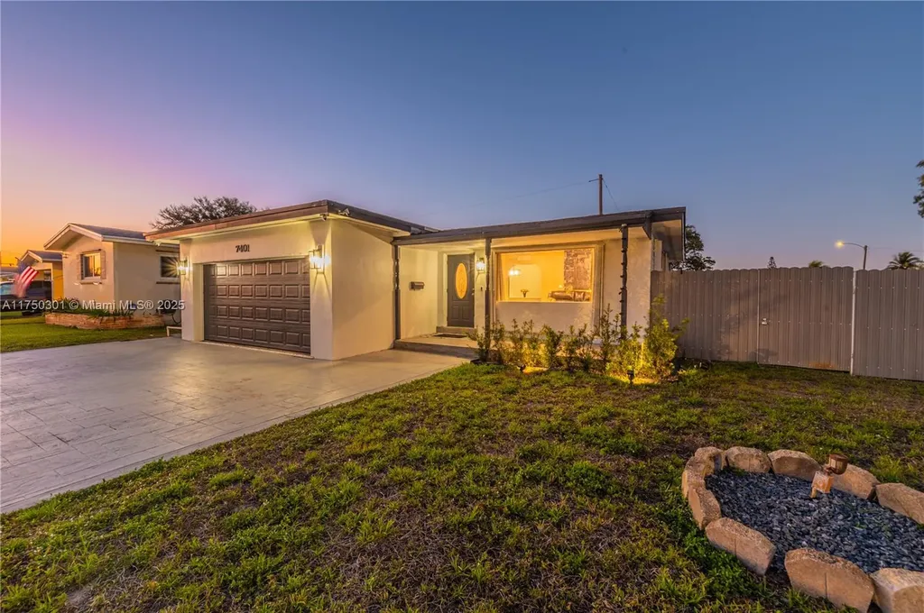 7401 Taylor Street Hollywood FL 33024