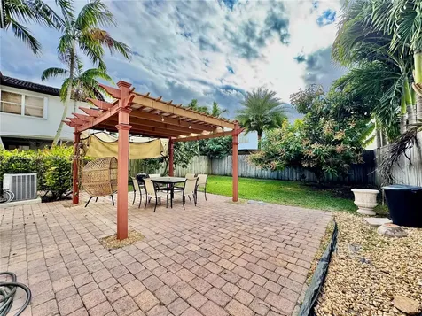 1542 SE 20th Road Homestead FL 33035