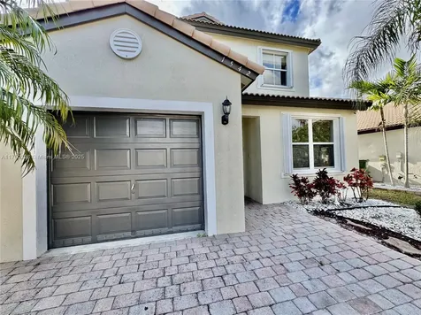 1542 SE 20th Road Homestead FL 33035