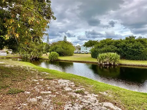 2815 Blue Spruce Court Lake Worth FL 33462