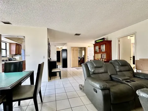 2815 Blue Spruce Court Lake Worth FL 33462