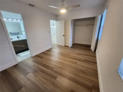 10577 NW 8th Street Pembroke Pines FL 33026