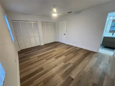 10577 NW 8th Street Pembroke Pines FL 33026