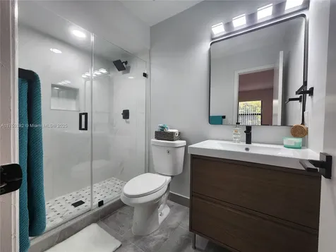 10577 NW 8th Street Pembroke Pines FL 33026