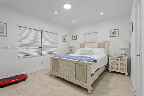 45 E 35th Street Hialeah FL 33013