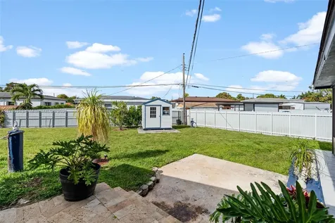 45 E 35th Street Hialeah FL 33013
