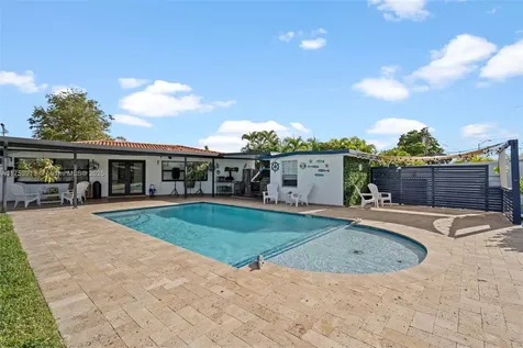 45 E 35th Street Hialeah FL 33013