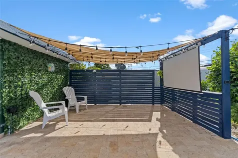 45 E 35th Street Hialeah FL 33013