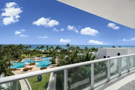 100 S Pointe Drive Miami Beach FL 33139