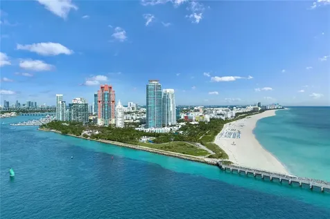 100 S Pointe Drive Miami Beach FL 33139