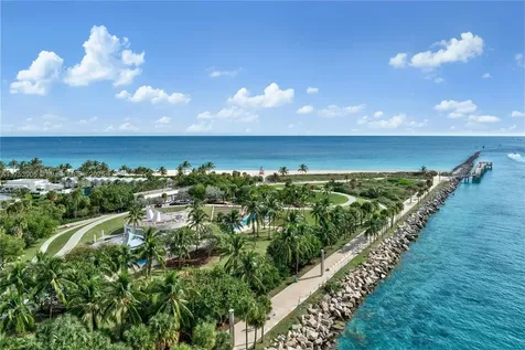 100 S Pointe Drive Miami Beach FL 33139