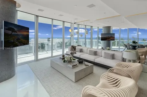 100 S Pointe Drive Miami Beach FL 33139