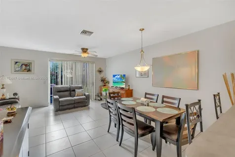 8246 Prestige Commons Drive Tamarac FL 33321