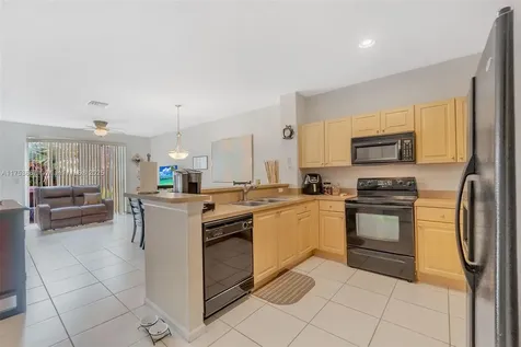 8246 Prestige Commons Drive Tamarac FL 33321