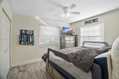 7710 Hope Street Hollywood FL 33024