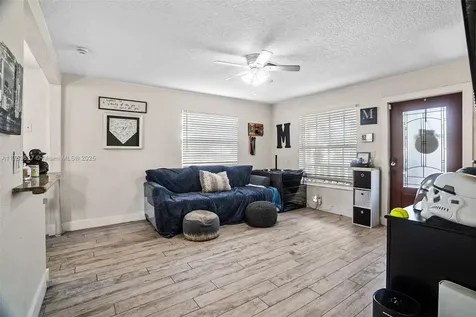 7710 Hope Street Hollywood FL 33024