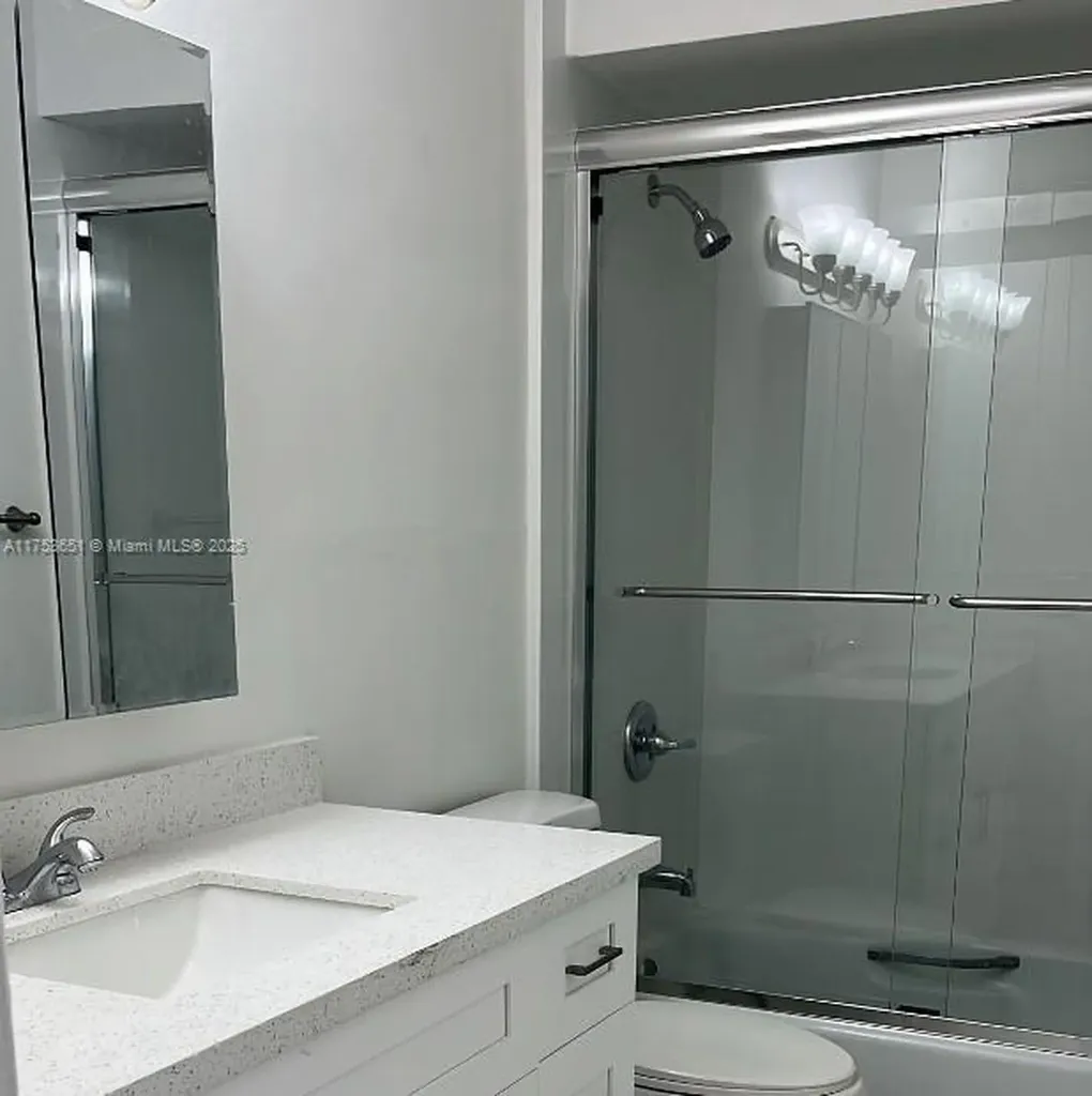 2307 Taylor Street Hollywood FL 33020