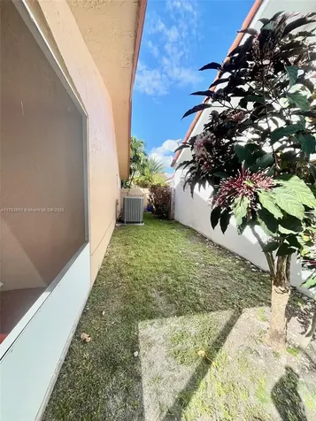 14480 SW 110th Street Miami FL 33186