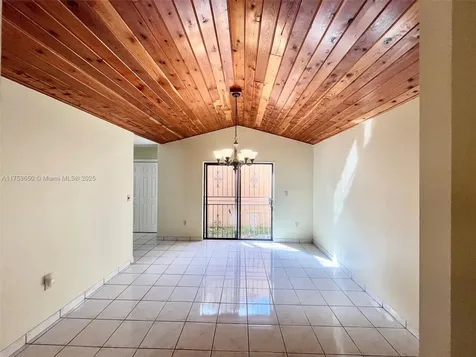 14480 SW 110th Street Miami FL 33186