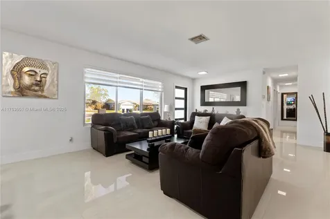8314 SW 205th Terrace Cutler Bay FL 33189