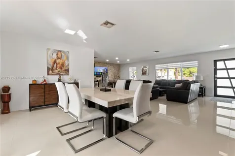 8314 SW 205th Terrace Cutler Bay FL 33189