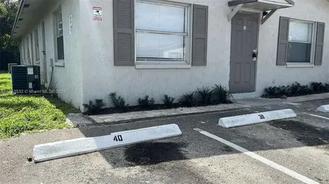 550 NE 44th Street Deerfield Beach FL 33064