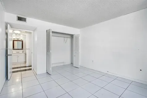 7300 Wayne Avenue Miami Beach FL 33141