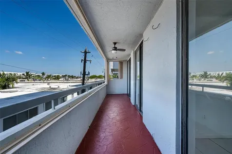 7300 Wayne Avenue Miami Beach FL 33141