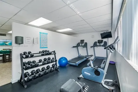 7300 Wayne Avenue Miami Beach FL 33141