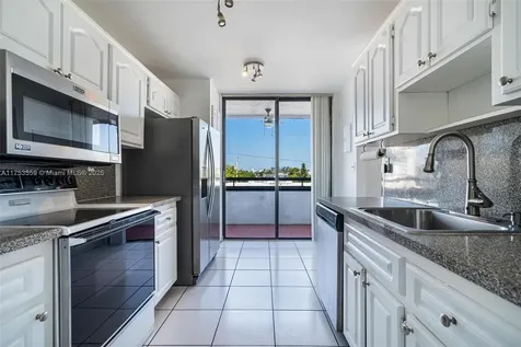 7300 Wayne Avenue Miami Beach FL 33141