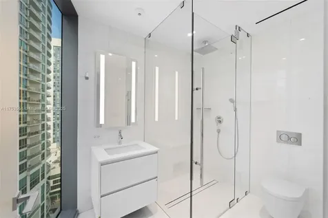 300 Biscayne Boulevard Way Miami FL 33131