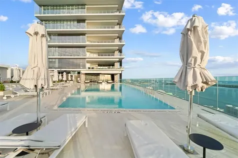 300 Biscayne Boulevard Way Miami FL 33131