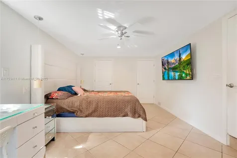 1663 SW 28th Avenue Fort Lauderdale FL 33312