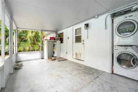 1663 SW 28th Avenue Fort Lauderdale FL 33312