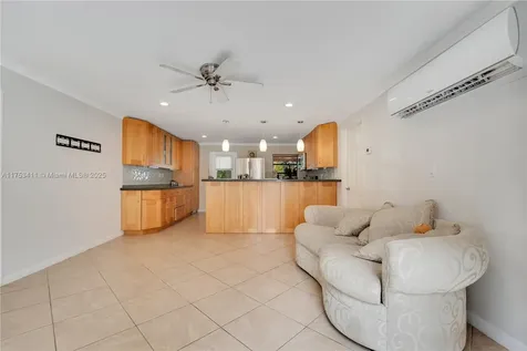 1663 SW 28th Avenue Fort Lauderdale FL 33312