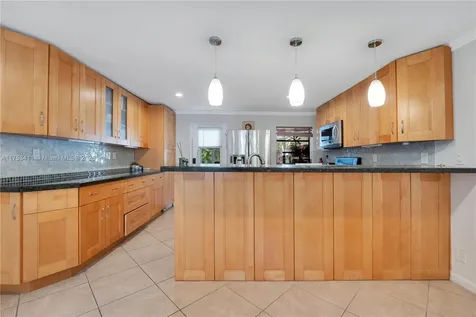 1663 SW 28th Avenue Fort Lauderdale FL 33312