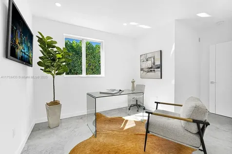 745 W 51st Street Miami Beach FL 33140