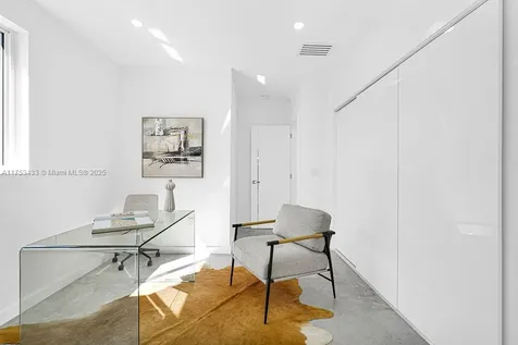 745 W 51st Street Miami Beach FL 33140
