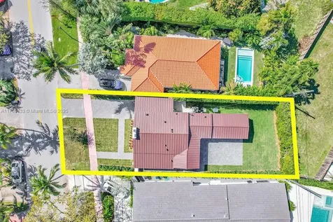 745 W 51st Street Miami Beach FL 33140