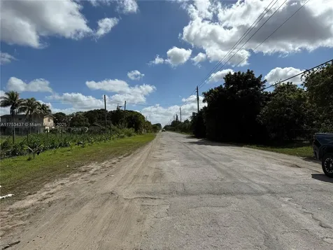 12475 SW 197th Avenue Miami FL 33196