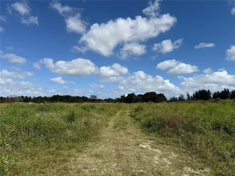 12475 SW 197th Avenue Miami FL 33196