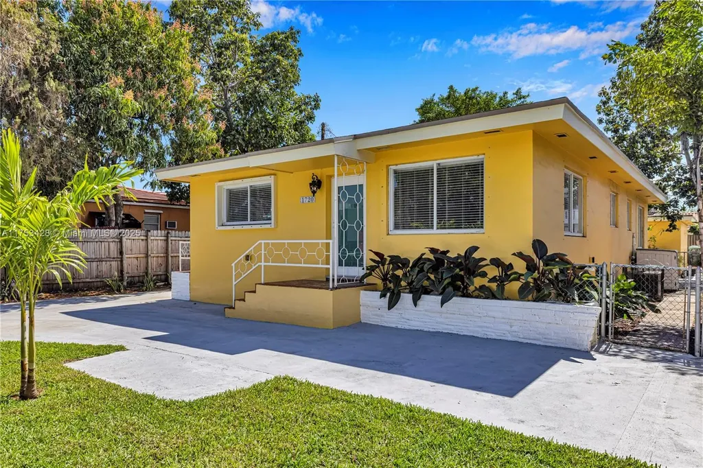 1720 SW 12th Street Miami FL 33135