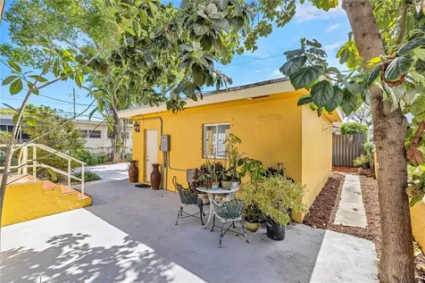 1720 SW 12th Street Miami FL 33135